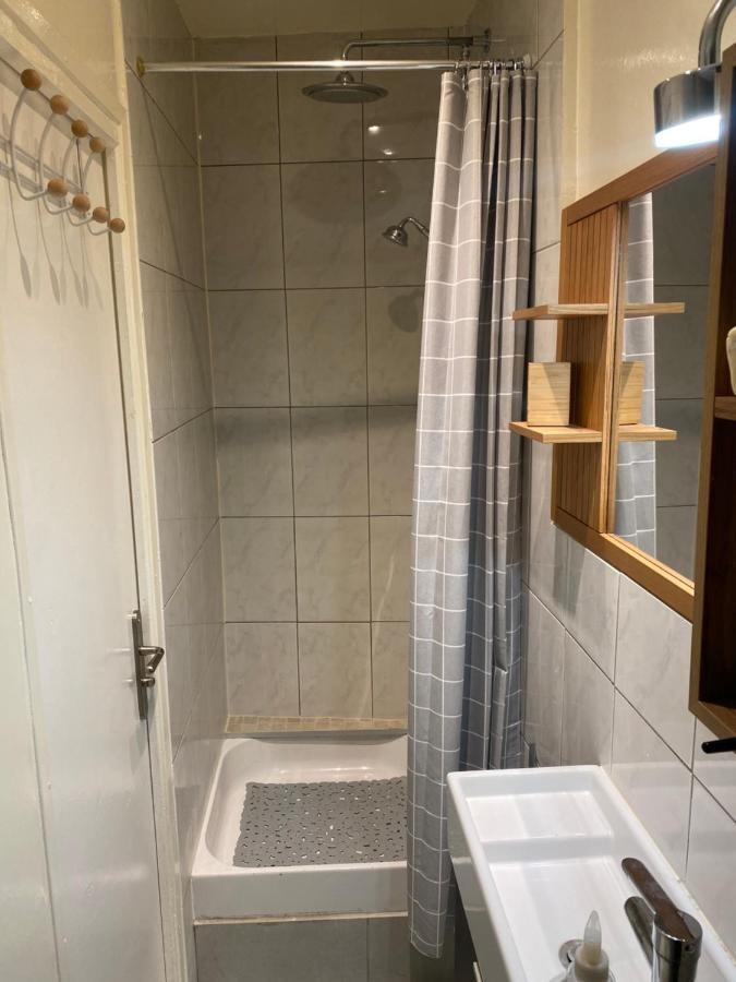 Cosy, Charming Apartment With Courtyard Paryż Zewnętrze zdjęcie
