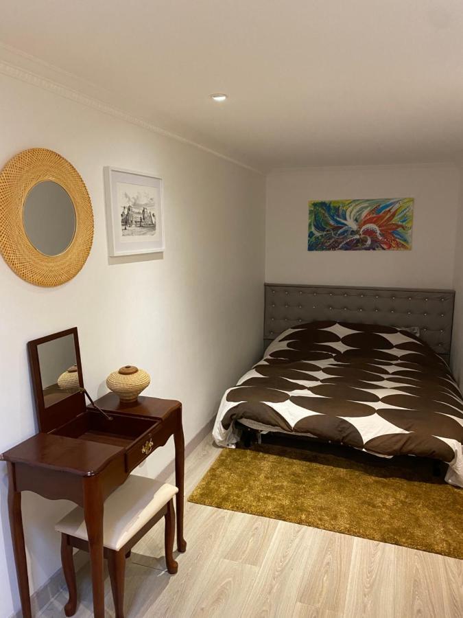Cosy, Charming Apartment With Courtyard Paryż Zewnętrze zdjęcie